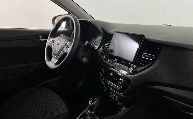 Hyundai Solaris, II Рестайлинг — фото 13
