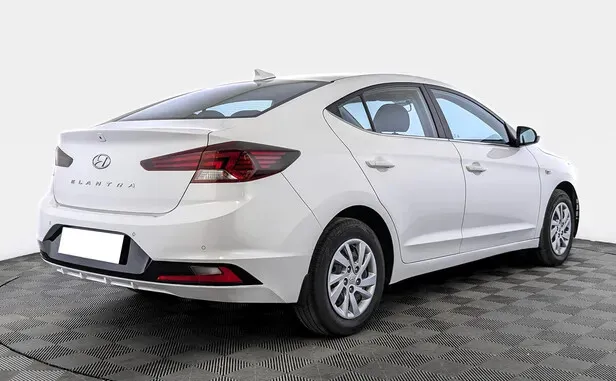 Hyundai Elantra, VI (AD) Рестайлинг — фото 2