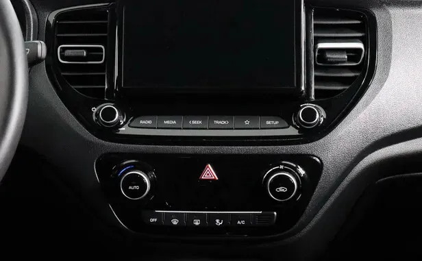 Hyundai Solaris, II Рестайлинг — фото 19