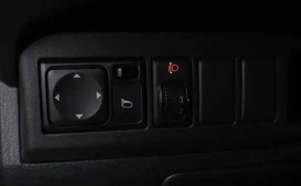 Nissan Note, I Рестайлинг — фото 10