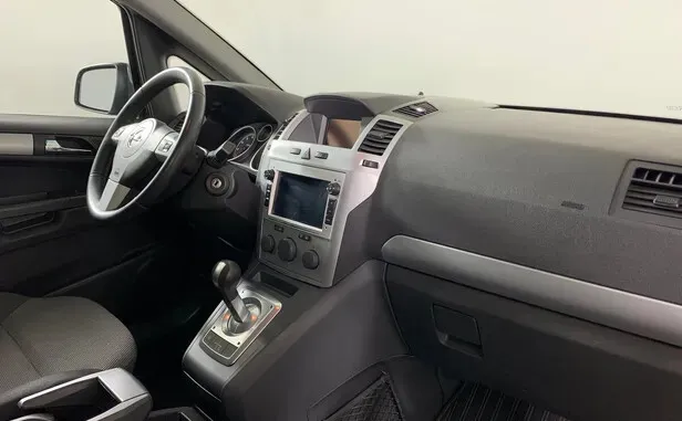 Opel Zafira, B Рестайлинг — фото 6