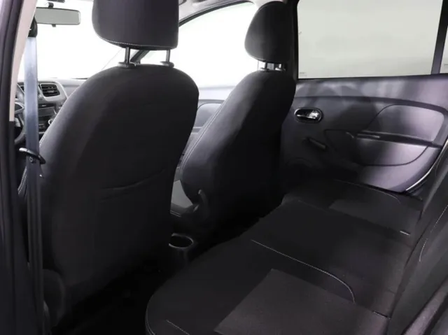 Renault Logan, II Рестайлинг — фото 12