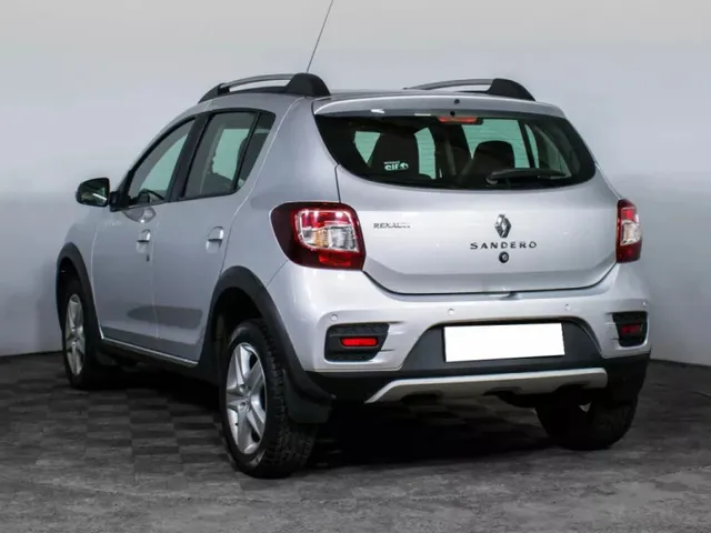 Renault Sandero, II Рестайлинг — фото 7