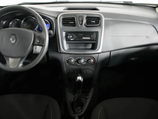 Renault Sandero, II Рестайлинг — фото 15
