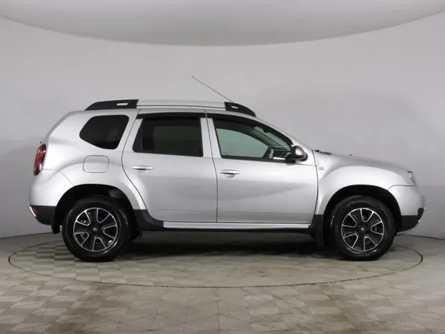 Renault Duster, I Рестайлинг — фото 4