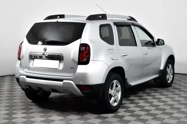 Renault Duster, I Рестайлинг — фото 5
