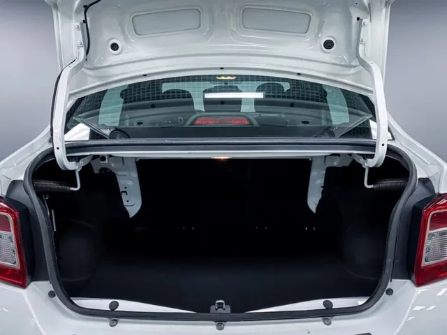 Renault Logan, II Рестайлинг — фото 11