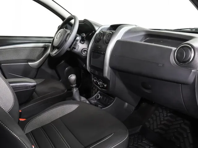 Renault Duster, I Рестайлинг — фото 11