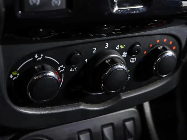 Renault Duster, I Рестайлинг — фото 15