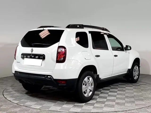 Renault Duster, I Рестайлинг — фото 5