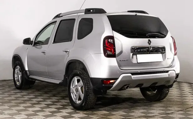 Renault Duster, I Рестайлинг — фото 4