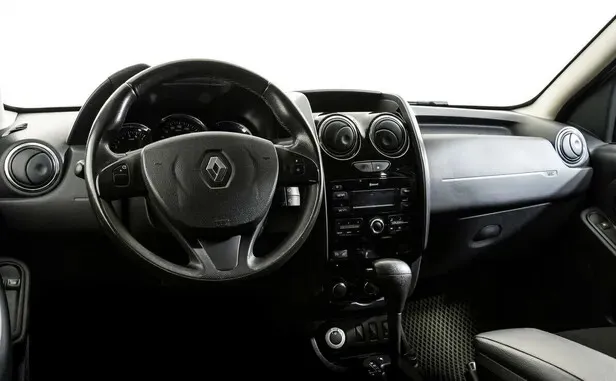 Renault Duster, I Рестайлинг — фото 8