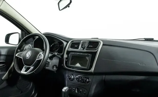 Renault Logan, II Рестайлинг — фото 6