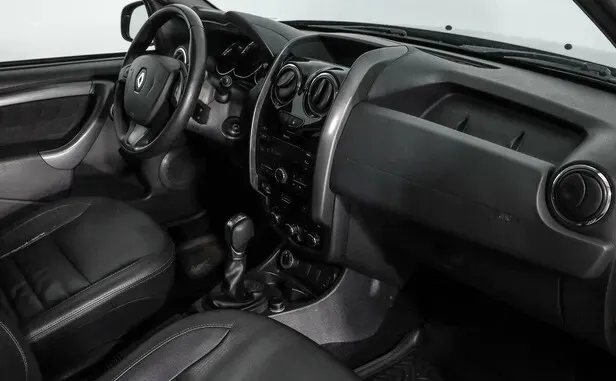 Renault Duster, I Рестайлинг — фото 7
