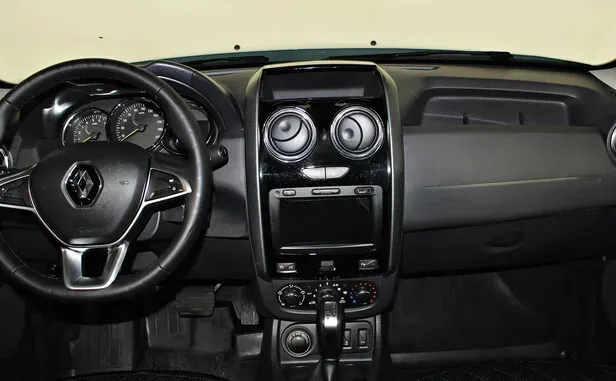Renault Duster, I Рестайлинг — фото 7