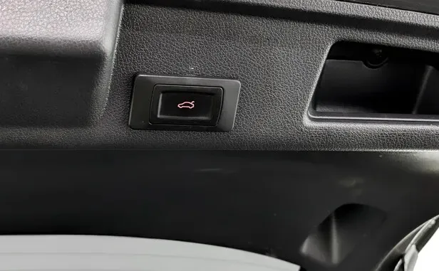 Renault Kaptur, I Рестайлинг — фото 18