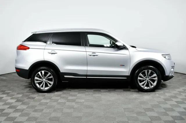 Geely Atlas, I — фото 4