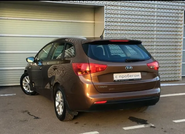 Kia Ceed, II Рестайлинг — фото 2