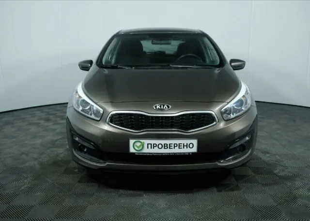 Kia Ceed, II Рестайлинг — фото 1