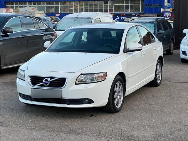Volvo S40, II Рестайлинг — фото 1