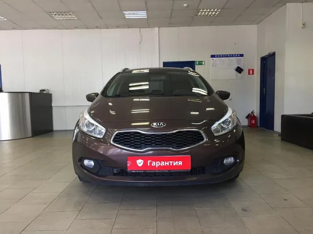 Kia Ceed, II Рестайлинг — фото 1
