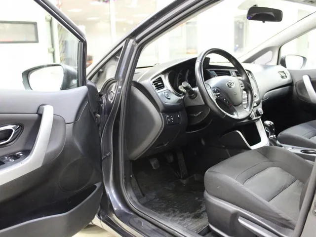 Kia Ceed, II Рестайлинг — фото 8