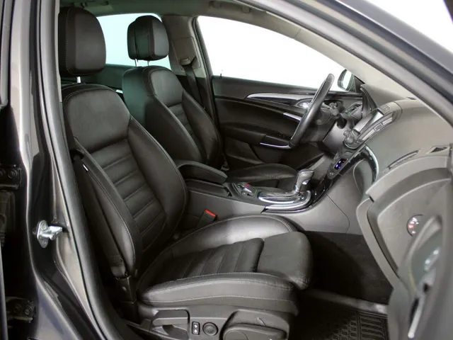 Opel Insignia, I — фото 12