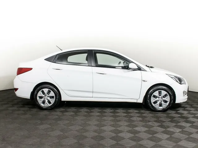 Hyundai Solaris, I Рестайлинг — фото 3