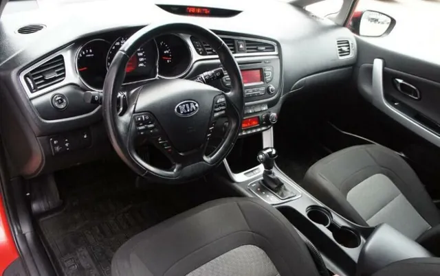 Kia Ceed, II Рестайлинг — фото 5