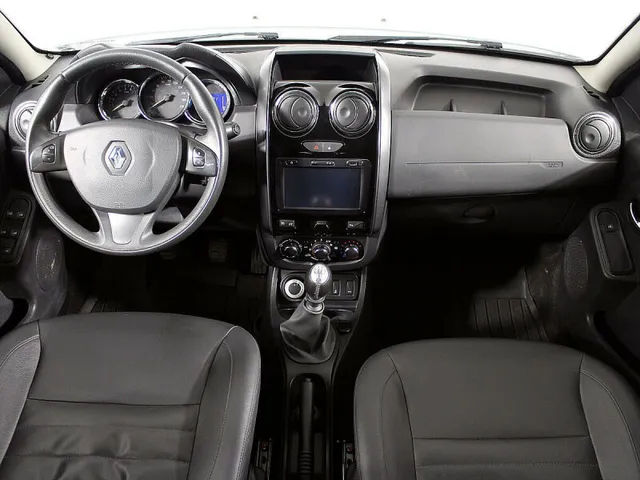 Renault Duster, I Рестайлинг — фото 11