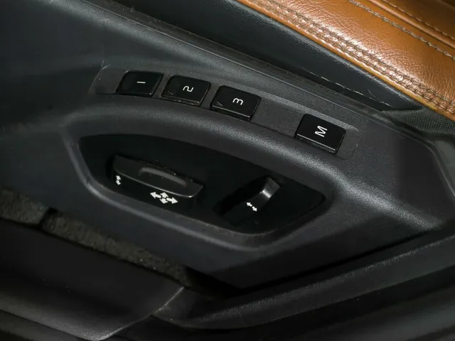 Volvo S60, II — фото 17