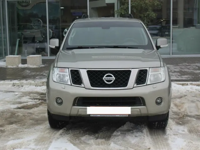 Nissan Pathfinder, III — фото 2
