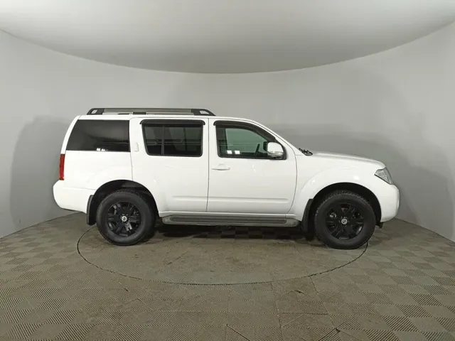 Nissan Pathfinder, III — фото 4