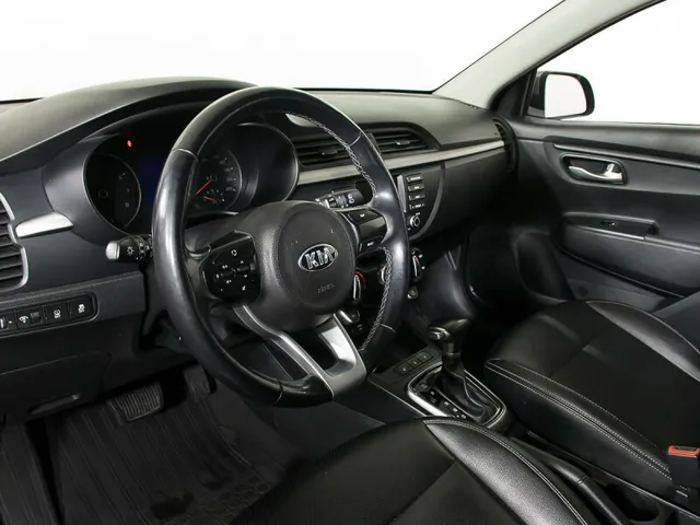 Kia Rio, IV — фото 14