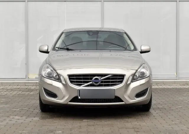 Volvo S60, II — фото 1
