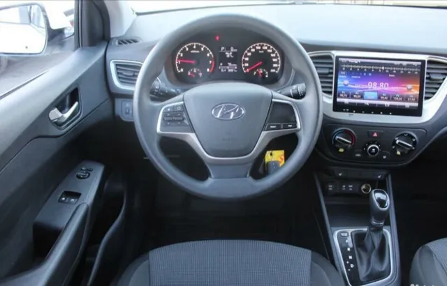 Hyundai Solaris, II — фото 8