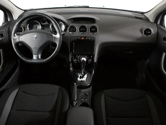 Peugeot 408, I — фото 11