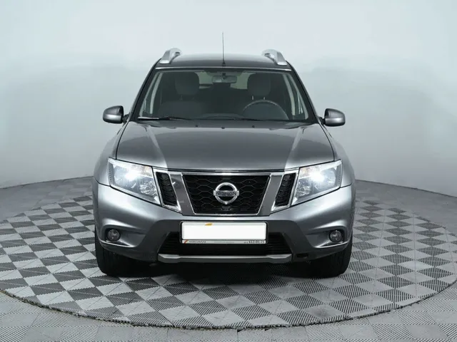 Nissan Terrano, III — фото 1