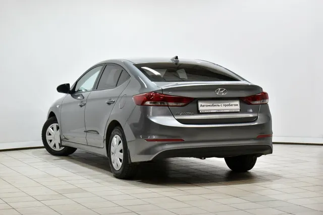 Hyundai Elantra, VI (AD) — фото 2