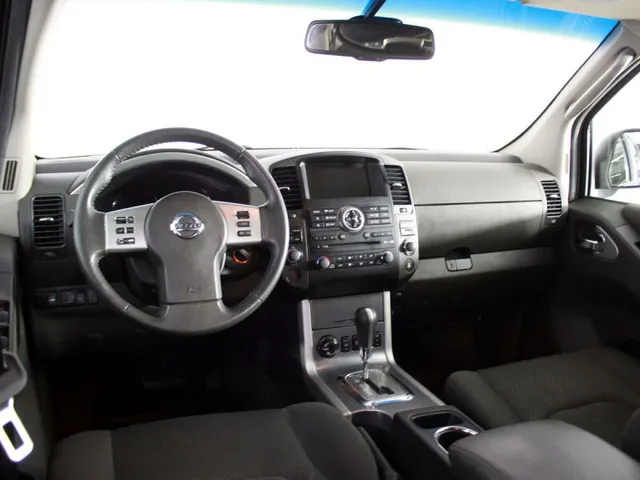 Nissan Pathfinder, III — фото 5