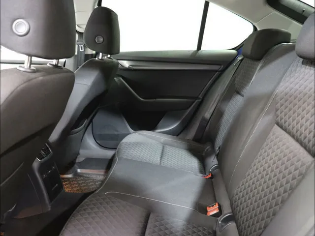 Skoda Octavia, III — фото 16