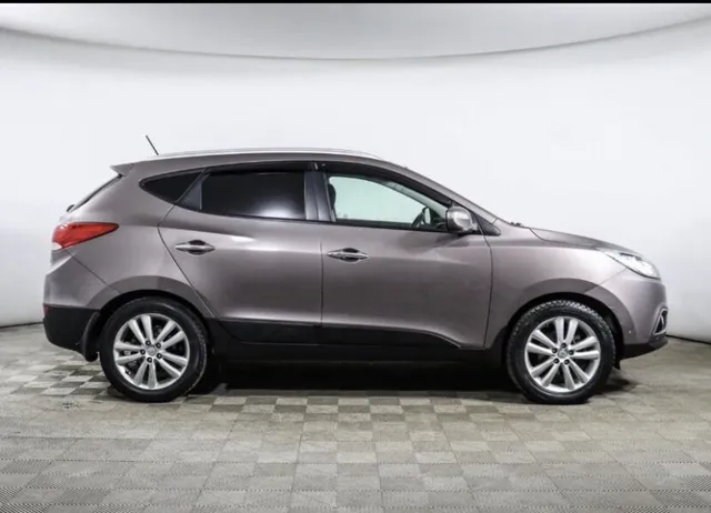 Hyundai ix35, I — фото 3