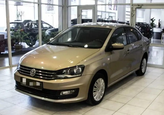 Volkswagen Polo, V Рестайлинг — фото 2