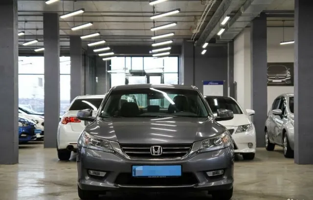 Honda Accord, IX — фото 1