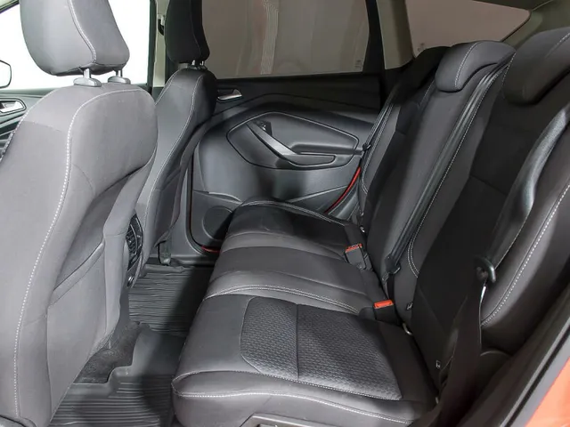 Ford Kuga, II Рестайлинг — фото 15