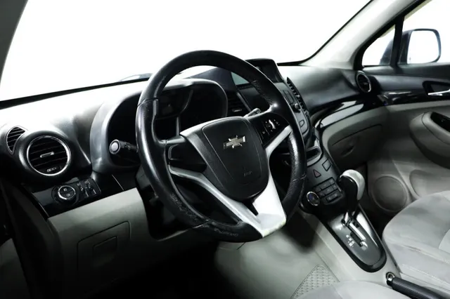 Chevrolet Orlando — фото 14