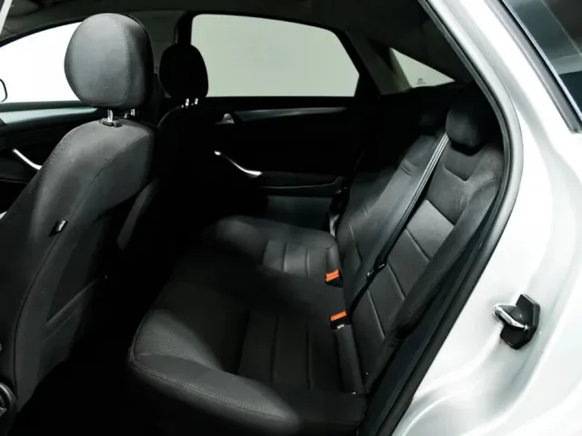 Ford Mondeo, IV Рестайлинг — фото 9