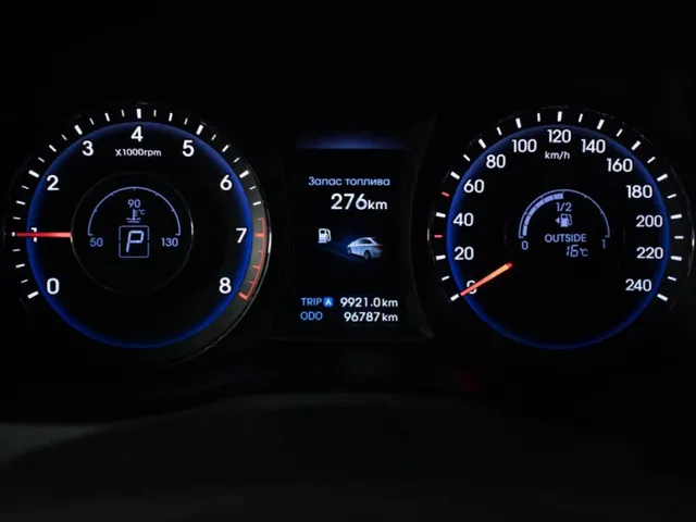 Hyundai i40, I — фото 11
