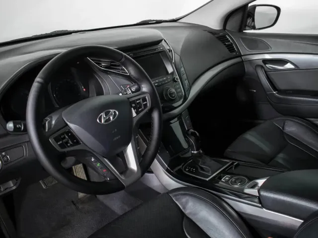 Hyundai i40, I — фото 13