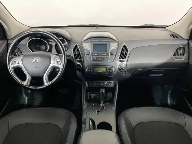 Hyundai ix35, I — фото 12